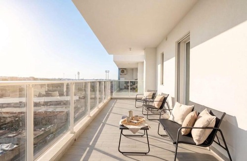 Municipio 3 Apartment | The Essential Suite VI - Private Parking