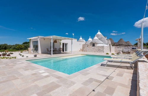Martina Franca Villa | The Trulli Collection