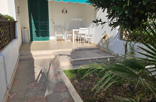 Baia Verde House | The villa is located 250 meters from the sandy beaches with crystal clear sea.