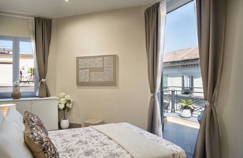 Montecalvario Apartment | Toledo Rooftop | Panoramic Terrace | Grandi Residenze Napoli