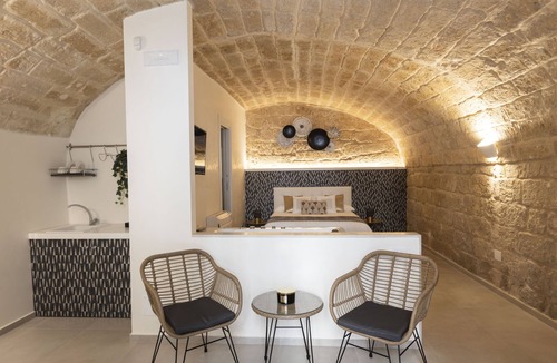 Trani Bed & Breakfast | Torre Canina Suite & Rooms