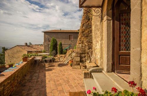 Sassa House | Torre Sassa - Rinascimento in Toscana Colazione Inclusa