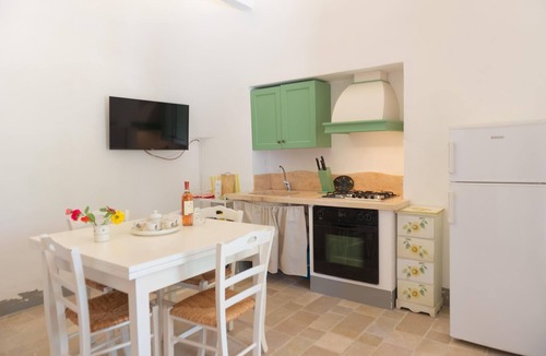 Cisternino House | Trulli in Itria Valley with Infinity Pool