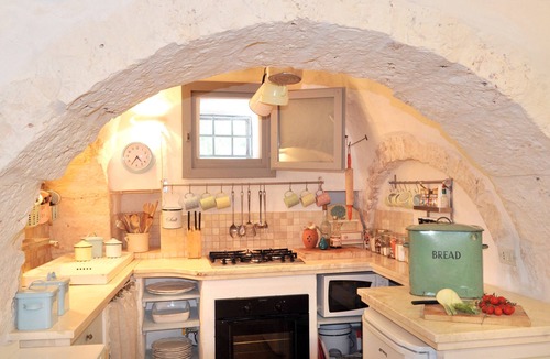 Ceglie Messapica Cottage | trulli mimosa by pugliadamare