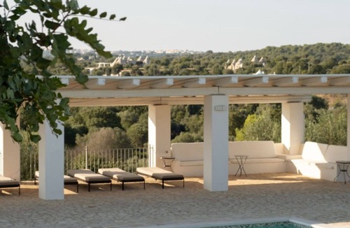 Ceglie Messapica Villa | Trullo l'oasi, Peacefull Pool Trullo in Apulia, wide outdoor spaces, bbq,parking
