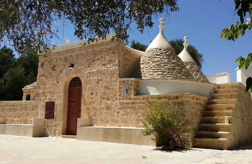 Ceglie Messapica Cottage | Trullo Sotto le Stelle by Pugliadamare