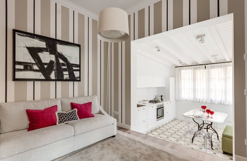 Santo Spirito Apartment | Two-Level Apartment with Terrace in the Heart of Oltrarno
