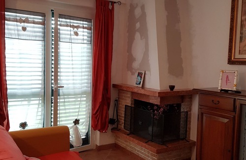 Castelpetroso Condo | Two rooms detached house with garden