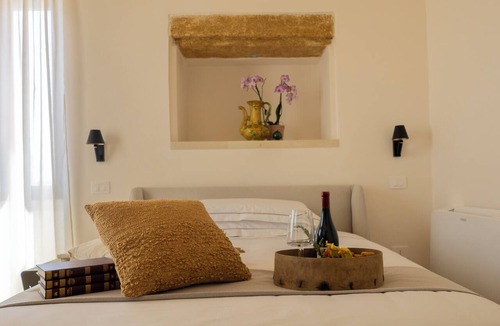 Trepuzzi Hotel | Villa Arborea