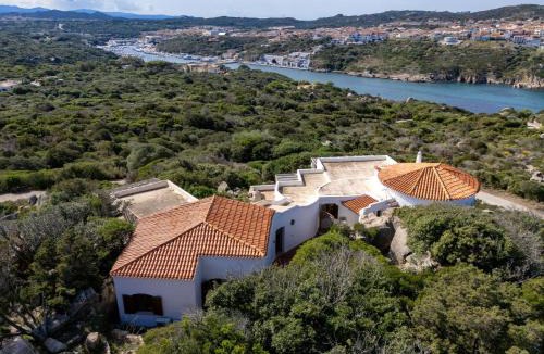 Terravecchia-Portoquadro Villa | Villa Bianca by Interhome