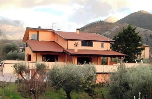 Morano Calabro Apartment | Villa 'Camera Iris' with Mountain View, Shared Pool and Shared Garden