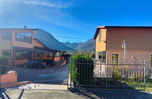 Morano Calabro Apartment | Villa 'Camera Mimosa' with Mountain View, Shared Pool and Wi-Fi