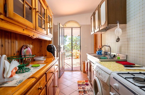 Manduria Villa | Villa 'Degli Ulivi' with Private Terrace and Air Conditioning