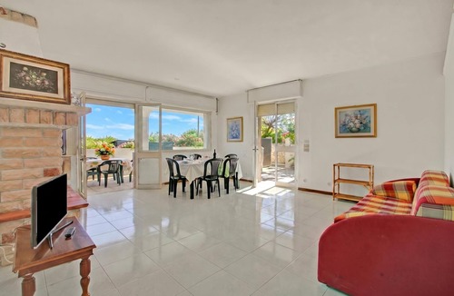 Giorgilorio House | Villa Dei Fanti - Beachfront Villa with Garden, Lecce, Italy