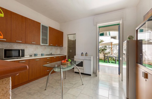 Baia Verde House | Villa Domy by BarbarHouse