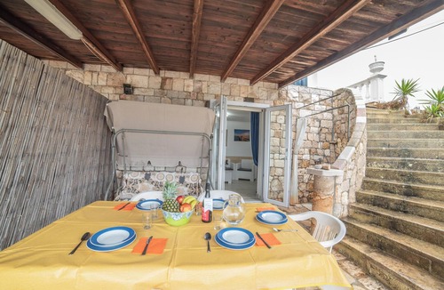 Marina di Felloniche Apartment | Villa Felloniche Sea-View Terrace Apt 250m to Beach, Castrignano del Capo, Italy