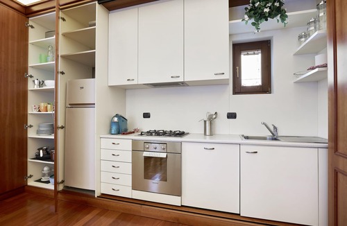 Borgo Trento Apartment | Villa Gloria 1. Apartment near downtown with private parking