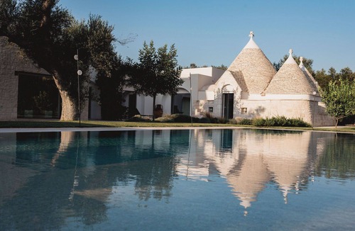 San Vito dei Normanni Villa | Villa in San Vito Dei Normanni with 6 bedrooms sleeps 12