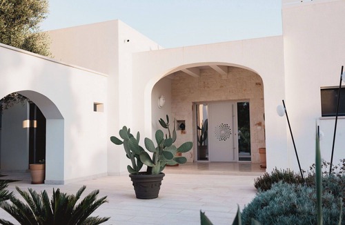 San Vito dei Normanni Villa | Villa in San Vito Dei Normanni with 6 bedrooms sleeps 12