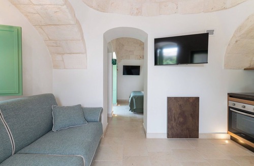 Locorotondo Villa | Villa in Locorotondo with 5 bedrooms sleeps 10