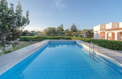 Plemmirio Villa | Villa 'Leale Plemmirio' with Private Pool, Wi-Fi and Air Conditioning
