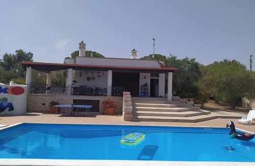 Trani House | VILLA LIANA,countryside,private pool,tennis court, ping pong, wifi, free parking