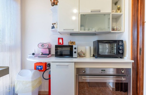 San Vito dei Normanni Villa | Villa Martina with Private Pool, Wi-Fi, and Air Conditioning