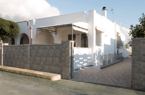 Marina di Mancaversa House | Villa paterte a 10 metri dal mare