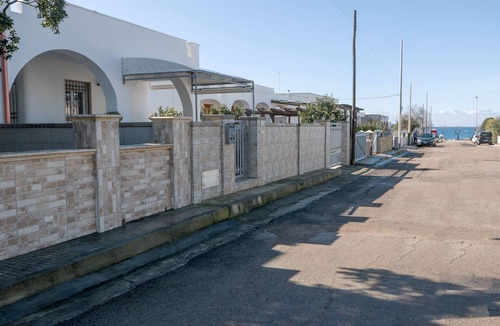 Marina di Mancaversa House | Villa paterte a 10 metri dal mare