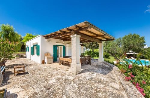 Cisternino Villa | Villa Terranea by Perle di Puglia