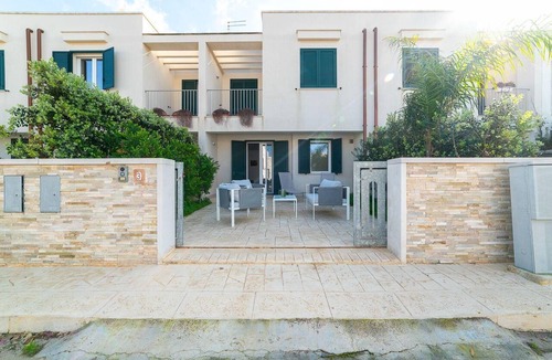 Torre Santa Sabina House | Villetta Federica a 50 metri spiaggia + parcheggio
