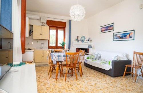 Torre Santa Sabina Villa | Villetta-Pina-50-metri-da-spiaggia-sabbia-parcheggio