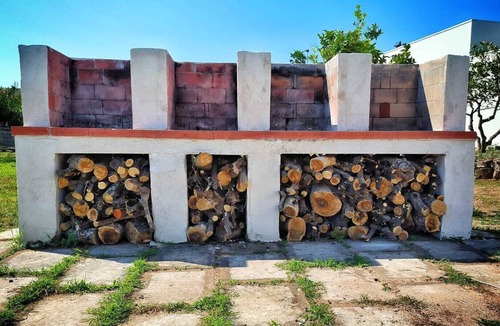 Giurdignano Apartment | Vrbo Property