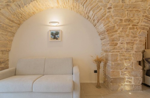 Bitonto Apartment | Wanderlust Experience | Whith Cave