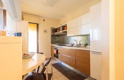 Sambuceto Apartment | Water Lily Palace - San Giovanni Teatino
