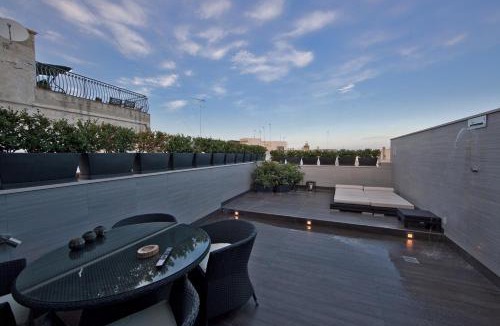 Brindisi Histotic Center Bed & Breakfast | Zenthe Small Luxury B&B and Yoga