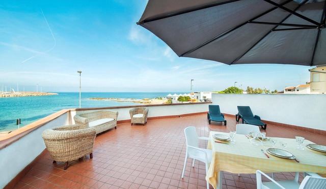 2 bedroom awesome apartment in Porto Torres