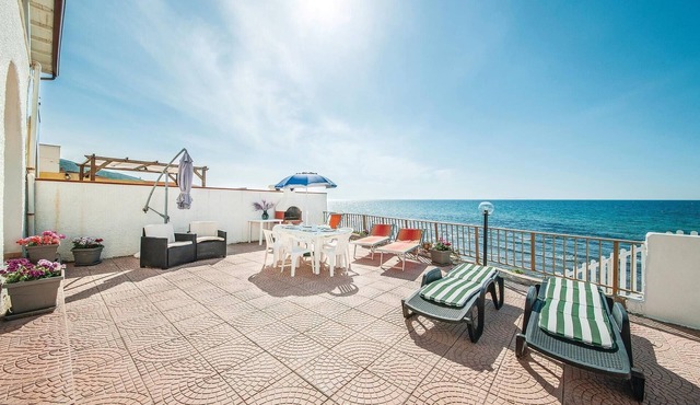 3 bedroom awesome home in Castelsardo SS