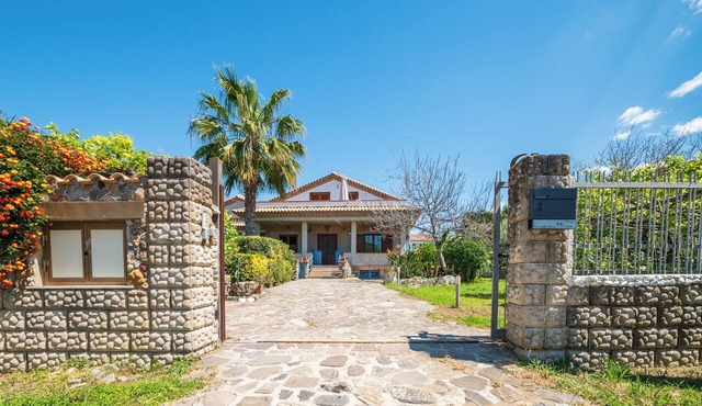 A comfortable accomodation located 200 meters from the beautiful beach at Ascea.