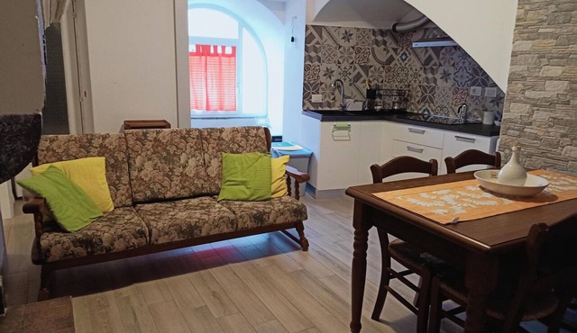 A cozy apartment just a few minutes from Lake Sirino and Maratea.