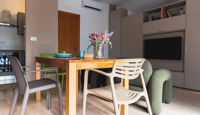 "A Soqquadro" is a delightful holiday home located in the heart of Puglia!