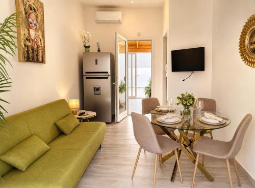 AleMi Casa Vacanza Moderna vicino al Mare