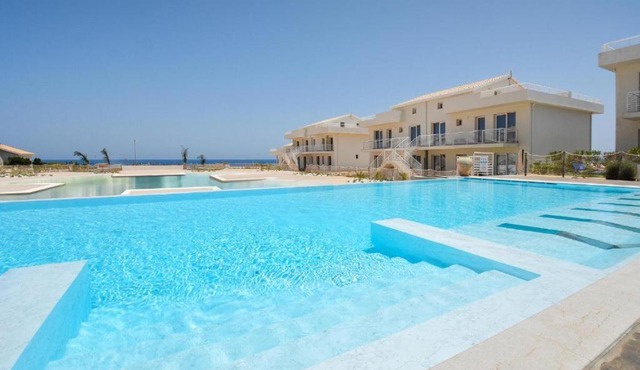 Almaré - sea view terrace & pool, Marzamemi