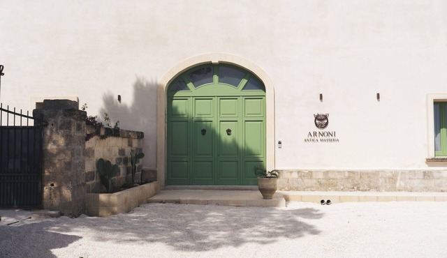 An ancient 14th-century farmhouse, located in the heart of Salento