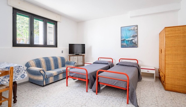 Apartment 'Villa Ruggieri - Semiterra' with Private Terrace and Garden
