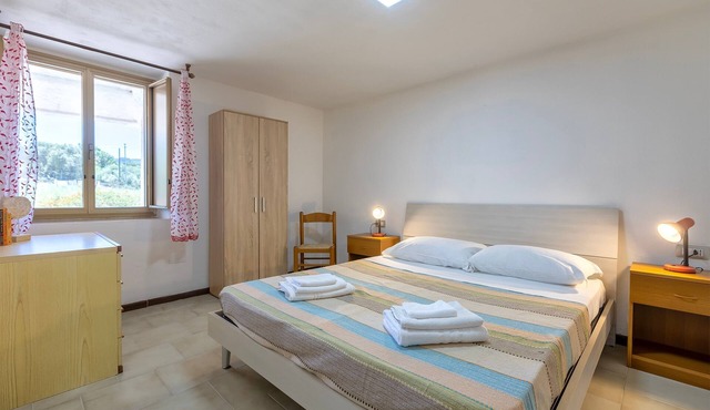 Apartment 'Villa Singola 3' with Mountain View, Wi-Fi and Air Conditioning in La Muddizza