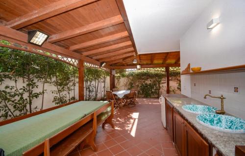 Awesome Apartment In Marina Di Modica