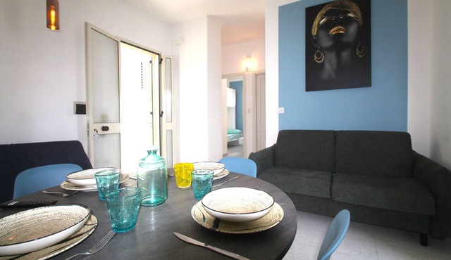 Baia Verde-apartment 300 mt from the sandy beaches