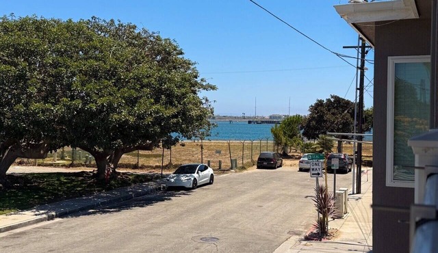 Bay View Beach Oasis | 2 King Beds in Seal Beach