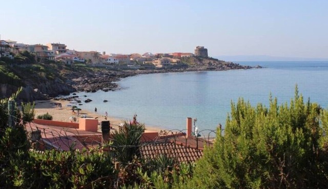 Beach front Villa with direct access to the beach